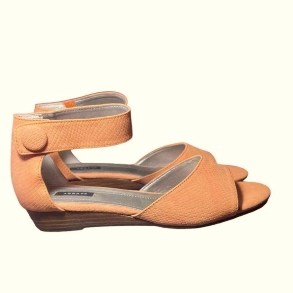 Array Sandals - image 1
